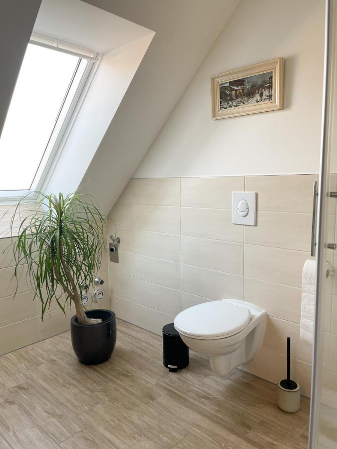 נוירופין Ferienwohnung Kamrath Mit Wunderschoenem Ausblick מראה חיצוני תמונה